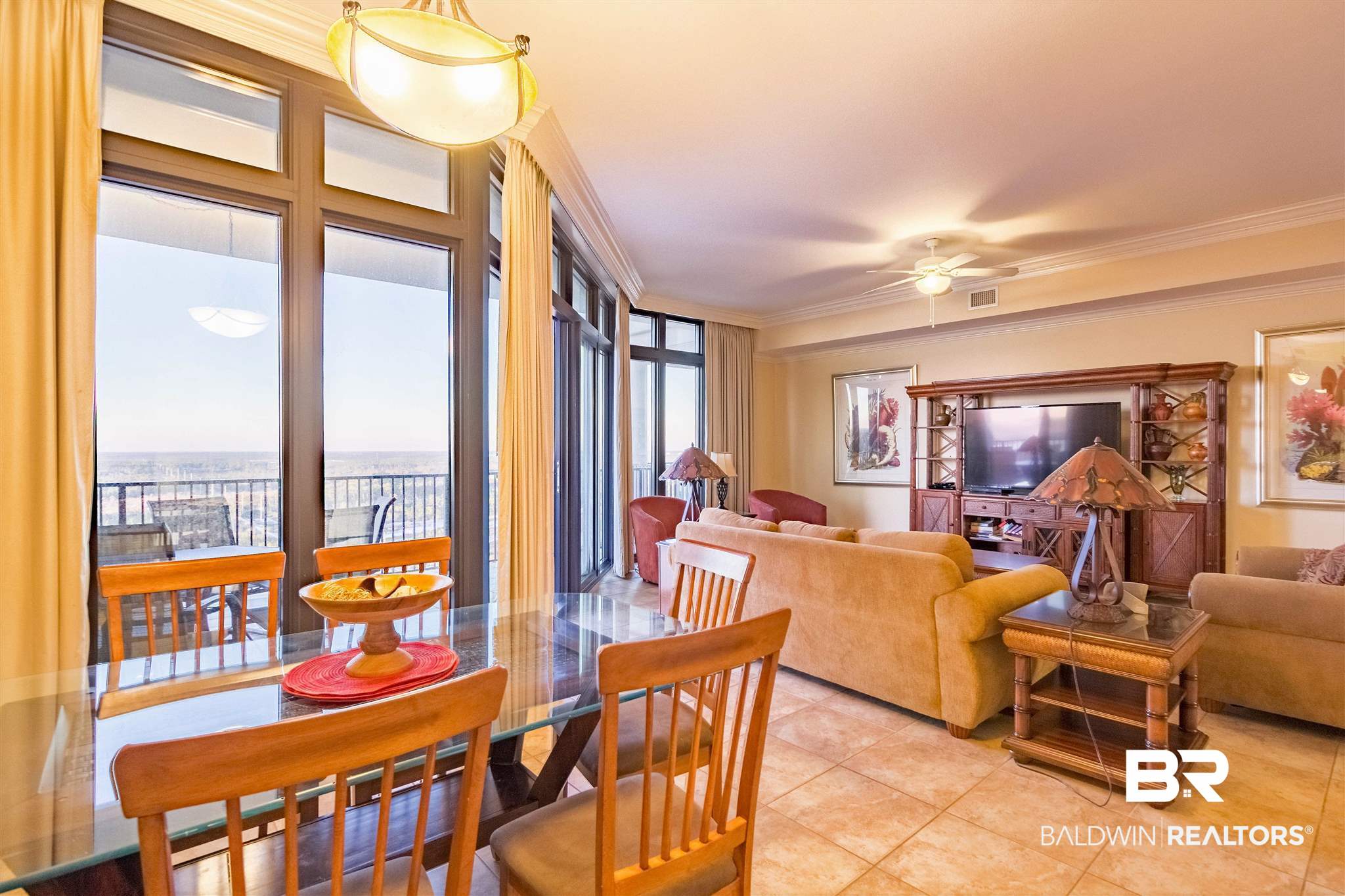 Photo 4 of Townhouse at 23450 Perdido Beach Blvd #2013, Orange Beach, AL 36561 | MLS# 296429 |  | Sold on 2021-04-14