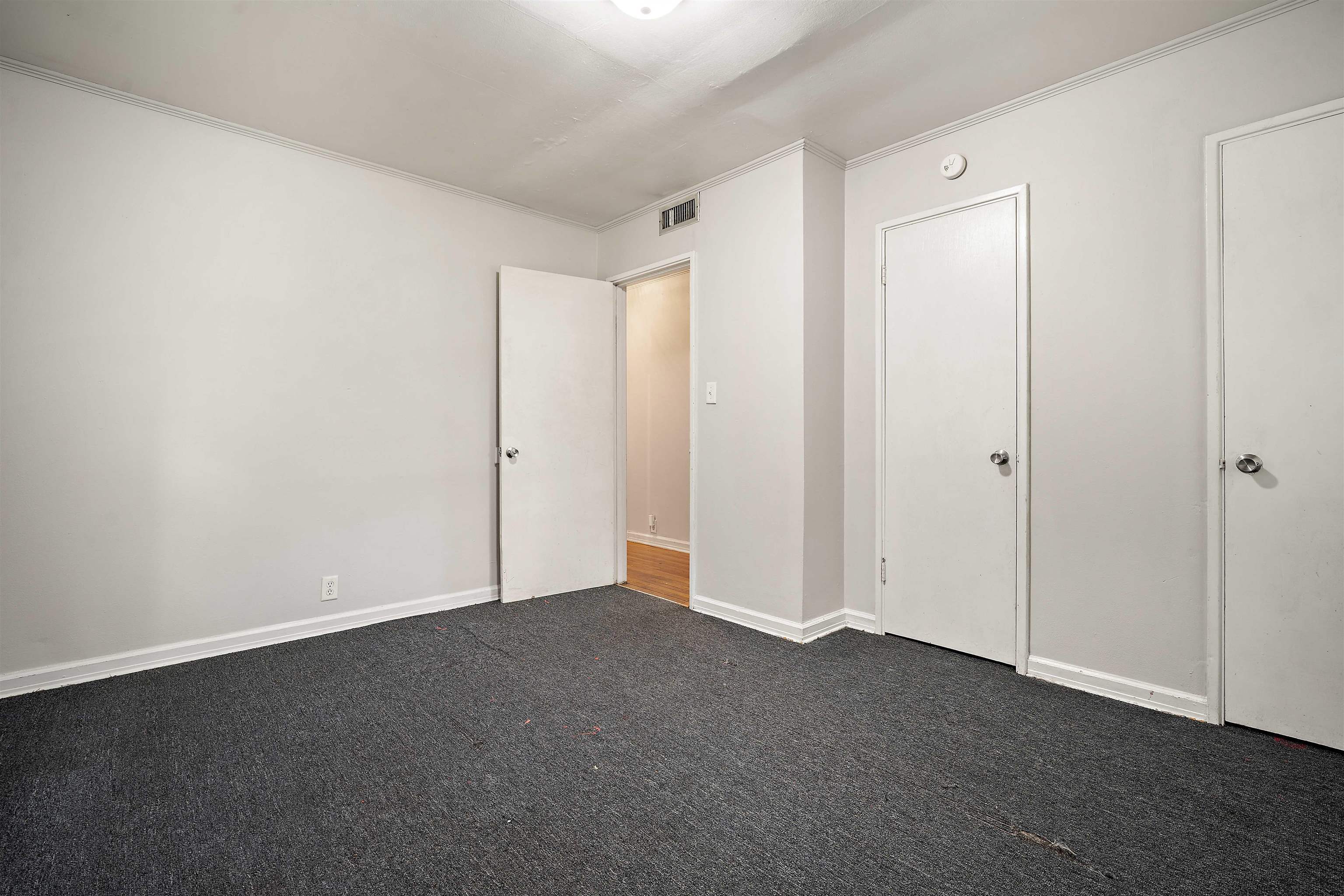 394366 | Photo 21