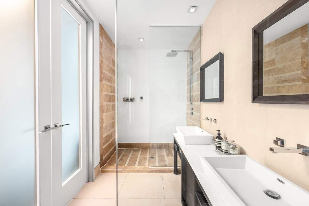 111 Fulton Street Seaport District New York NY 10038