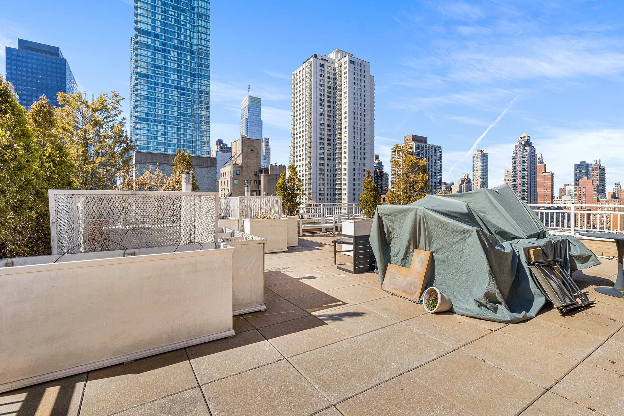 345 East 56th Street 15B Sutton Place New York NY 10022