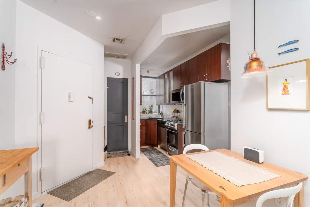 2072 Frederick Douglass Blvd. 5C West Harlem New York NY 10026