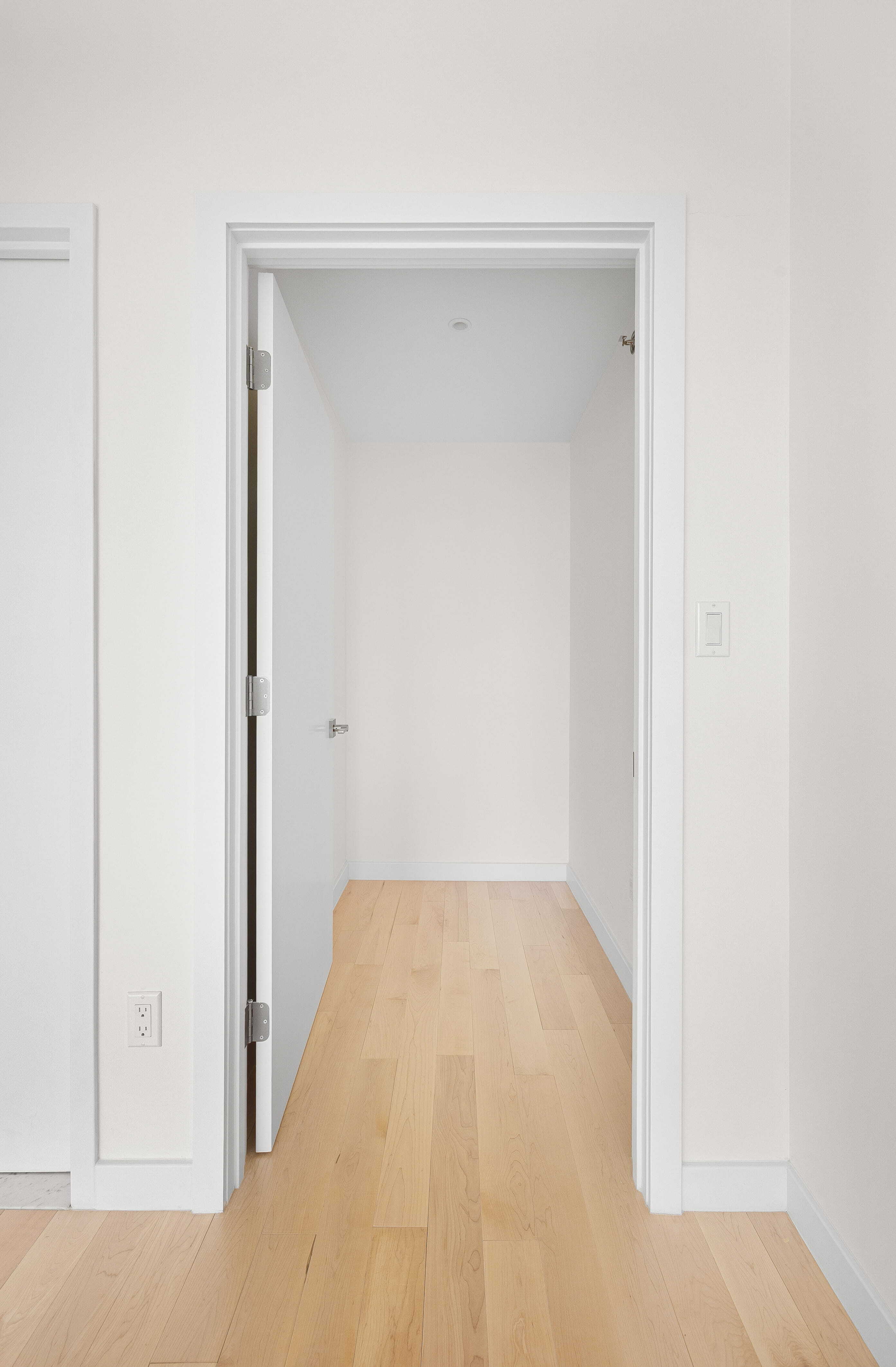 40-21 27th Street 5W Long Island City Queens NY 11101