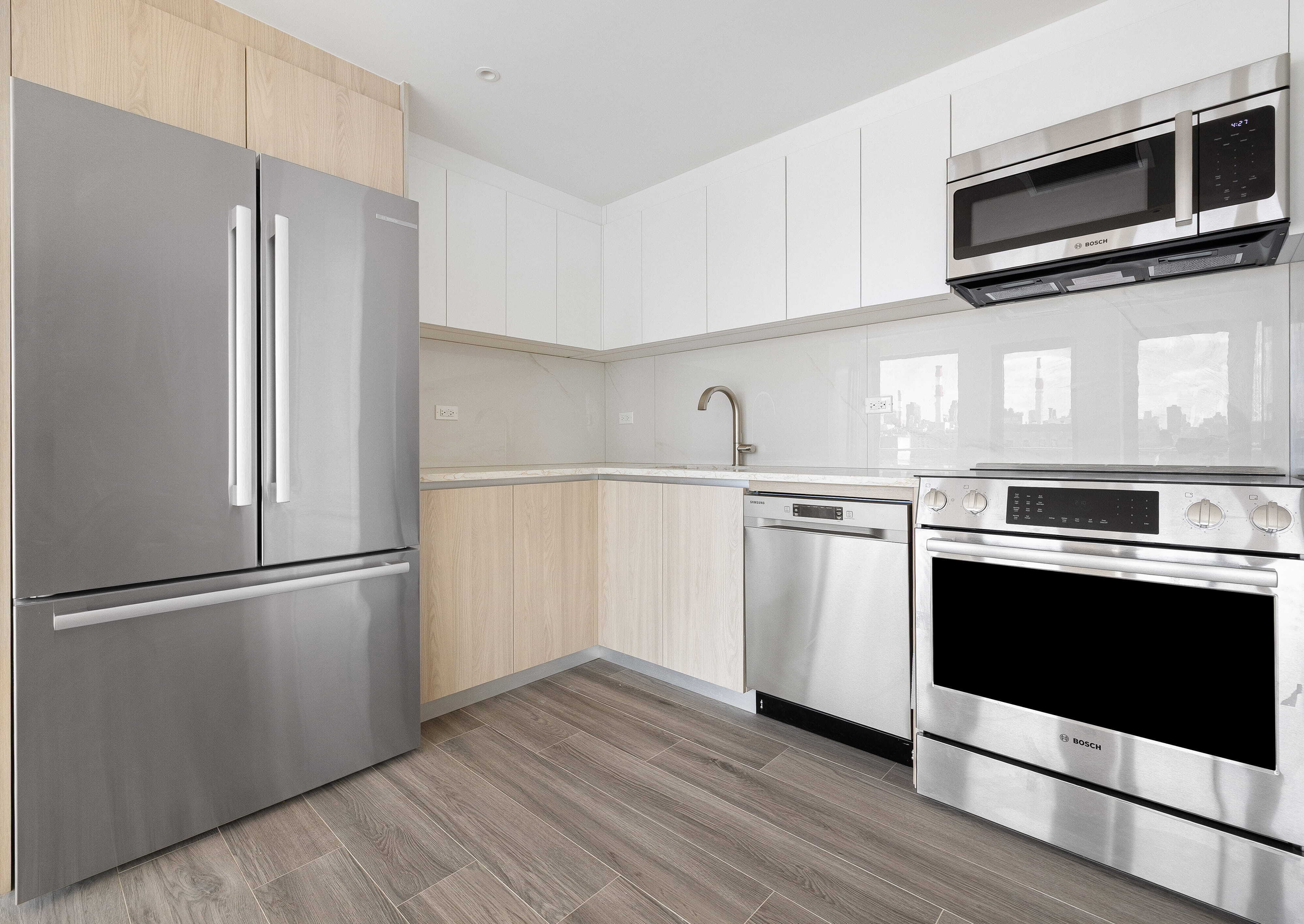 40-21 27th Street 5W Long Island City Queens NY 11101