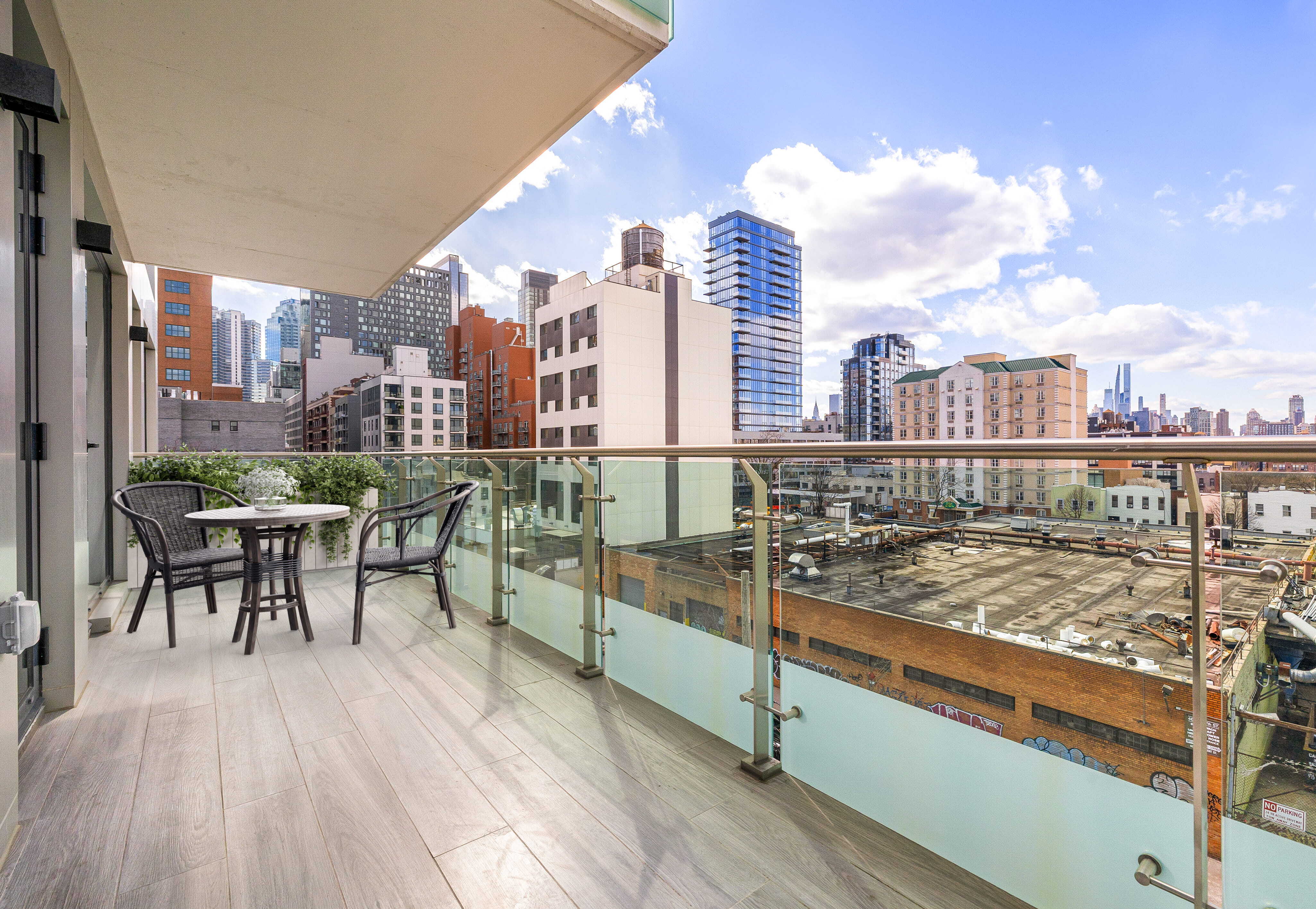 40-21 27th Street 5W Long Island City Queens NY 11101