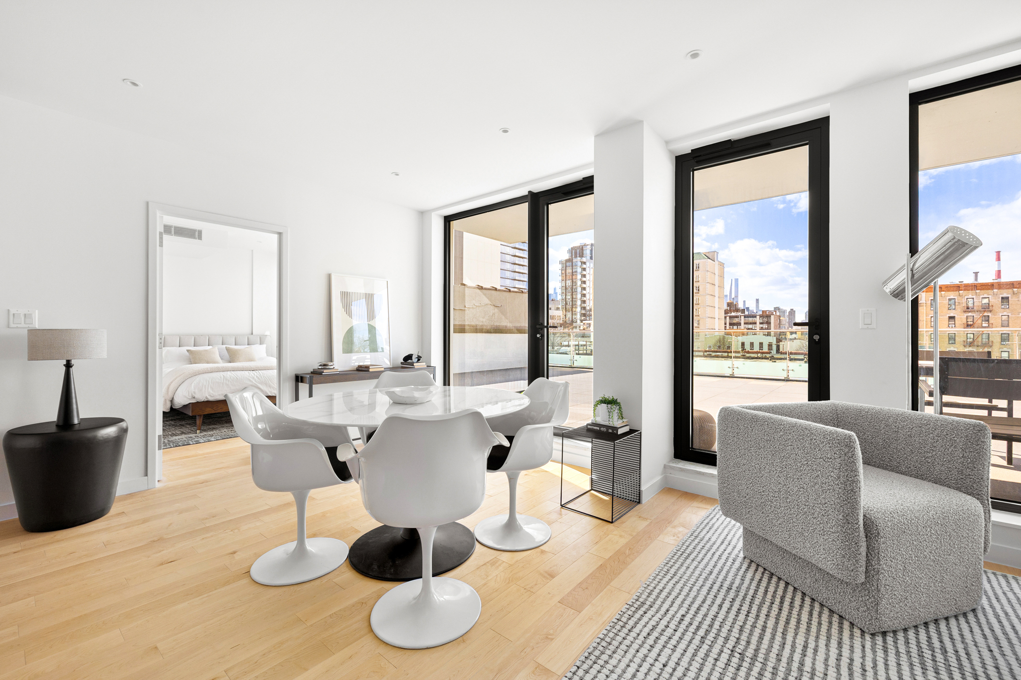 40-21 27th Street 3W Long Island City Queens NY 11101