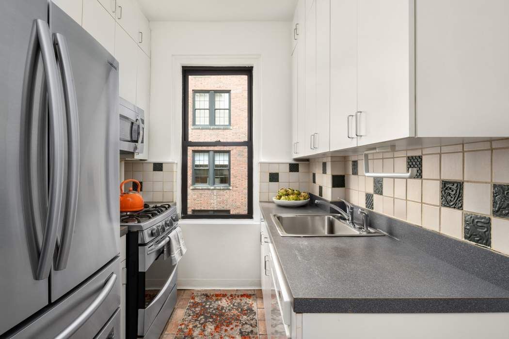 130 East 94th Street 9A Carnegie Hill New York NY 10128