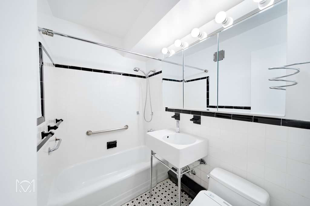 415 East 85th Street 9C Upper East Side New York NY 10028