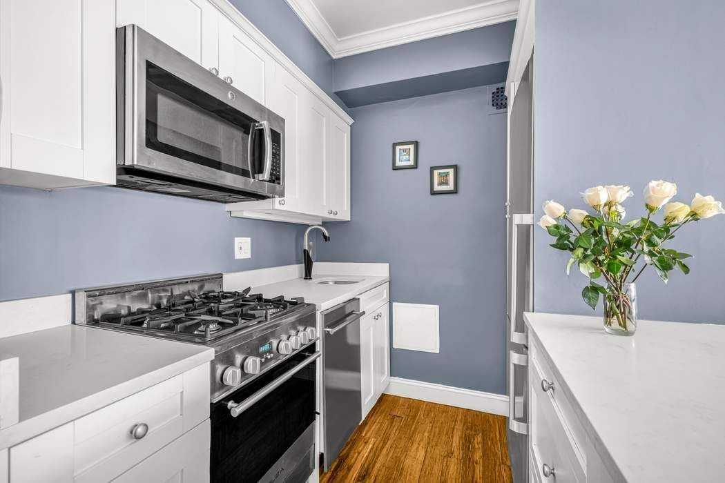 11 Riverside Drive 5PW Upper West Side New York NY 10023