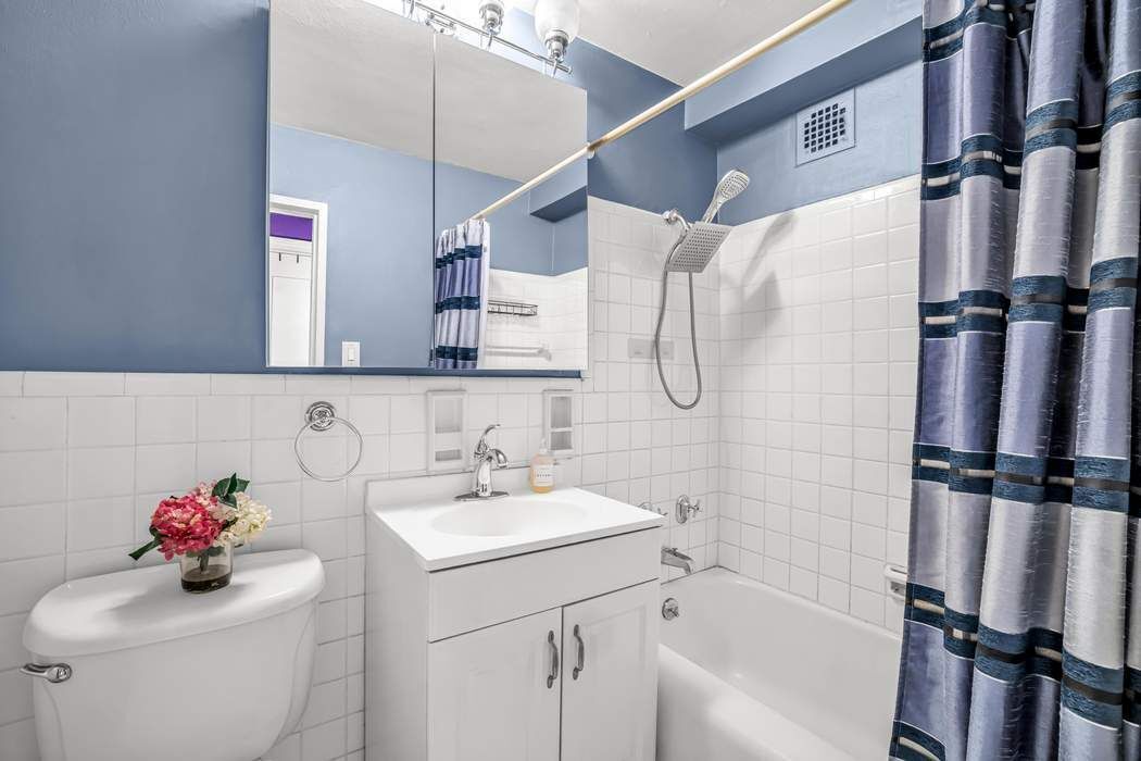 11 Riverside Drive 5PW Upper West Side New York NY 10023