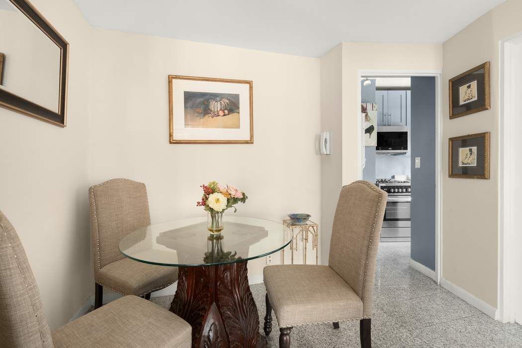 210 East 47th Street 9J Turtle Bay New York NY 10017