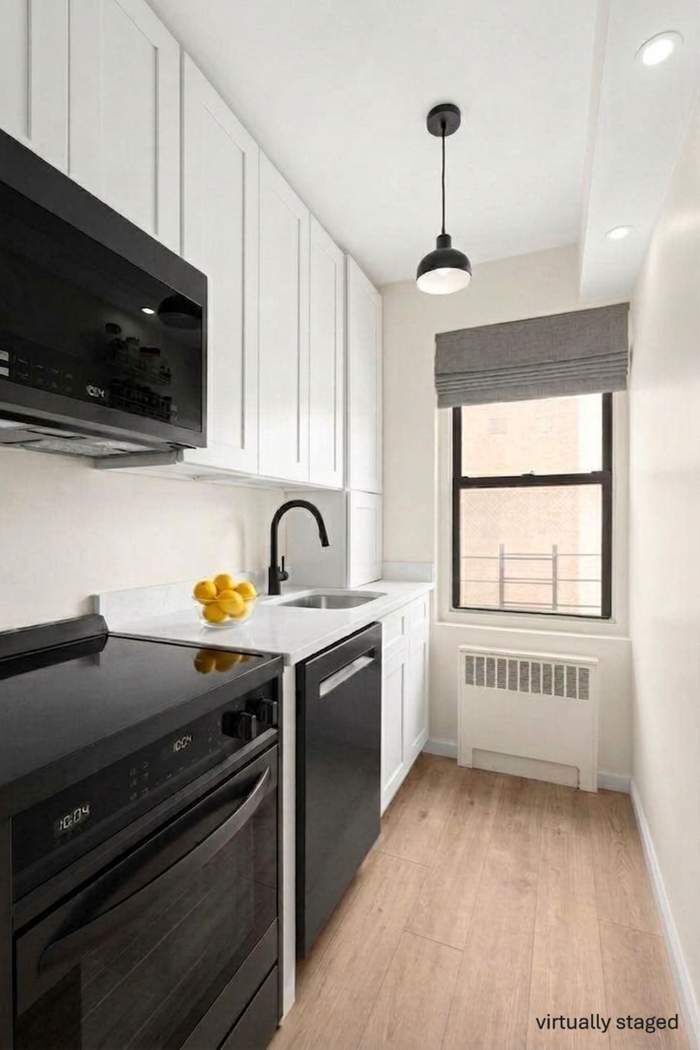 210 East 47th Street 9J Turtle Bay New York NY 10017