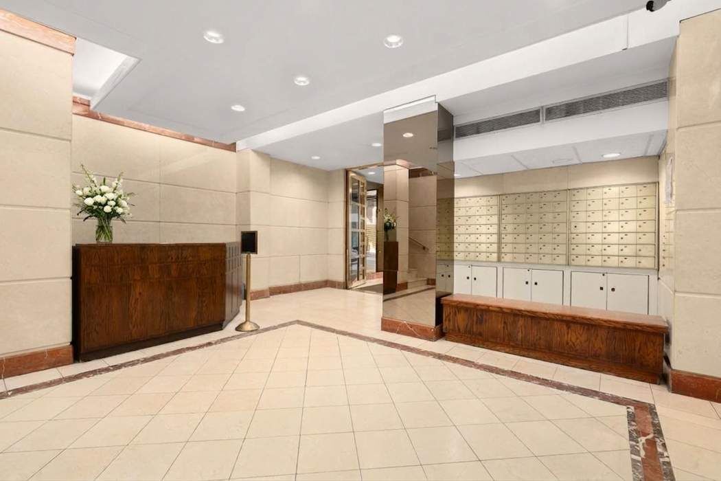 210 East 47th Street 9J Turtle Bay New York NY 10017