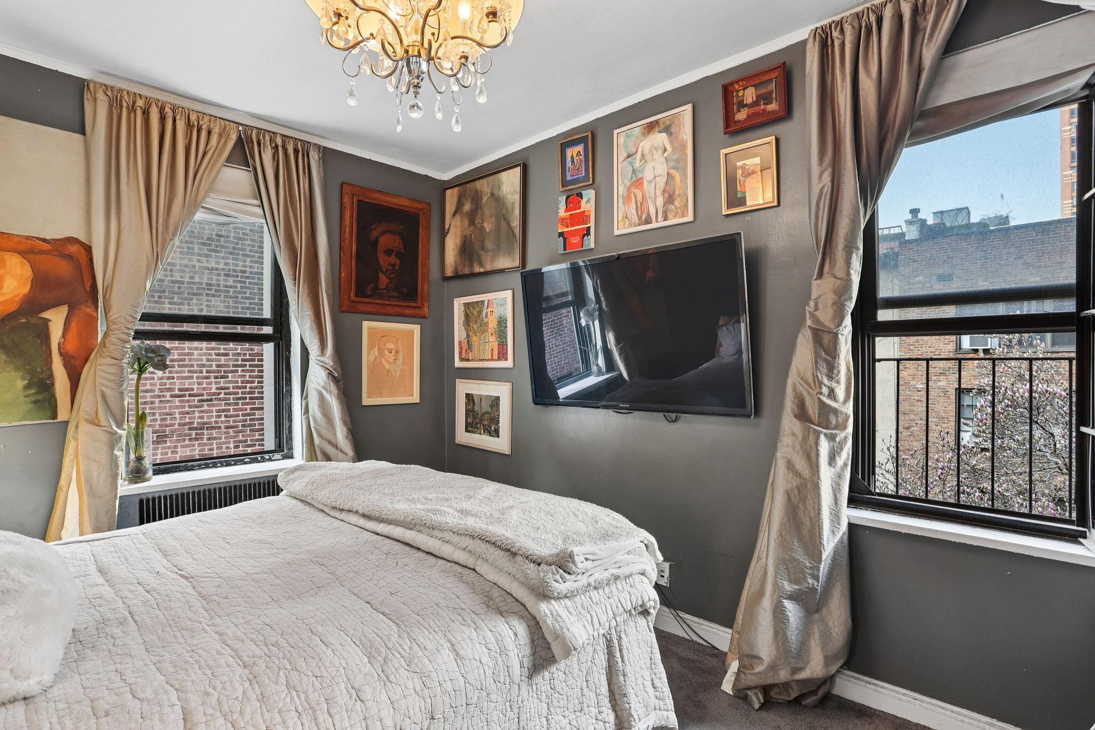 349 East 49th Street 5K Turtle Bay New York NY 10017