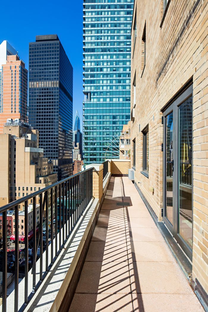 322 East 57th Street 16/17A Sutton Place New York NY 10022
