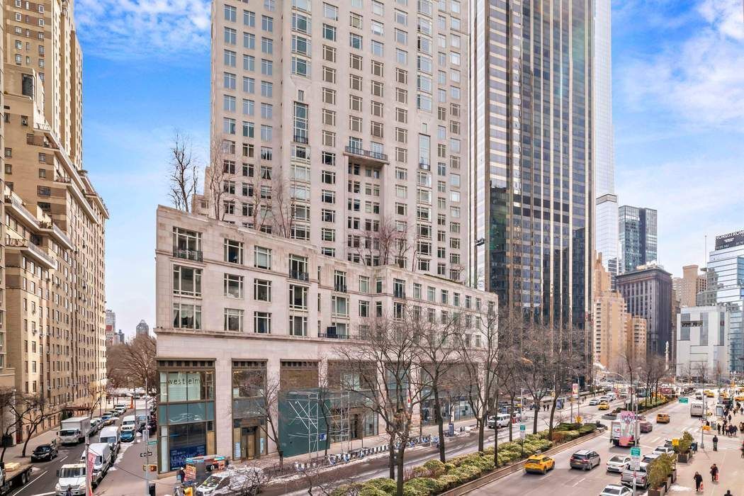62 West 62nd Street Lincoln Square New York NY 10023