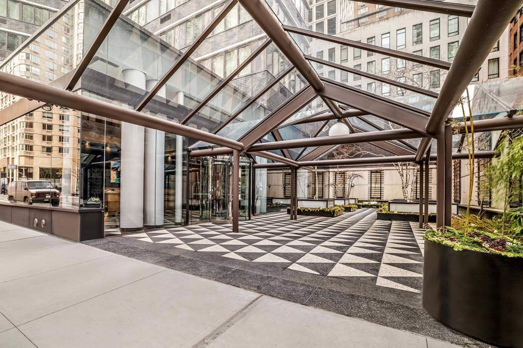 62 West 62nd Street Lincoln Square New York NY 10023