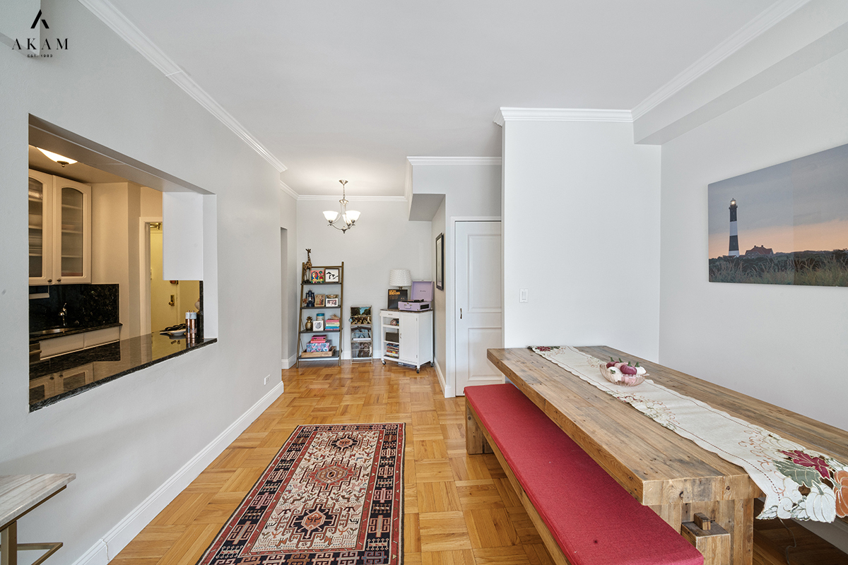 220 East 54th Street 12-H Turtle Bay New York NY 10022