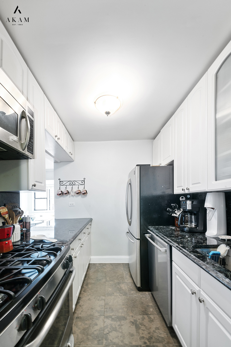 220 East 54th Street 12-H Turtle Bay New York NY 10022