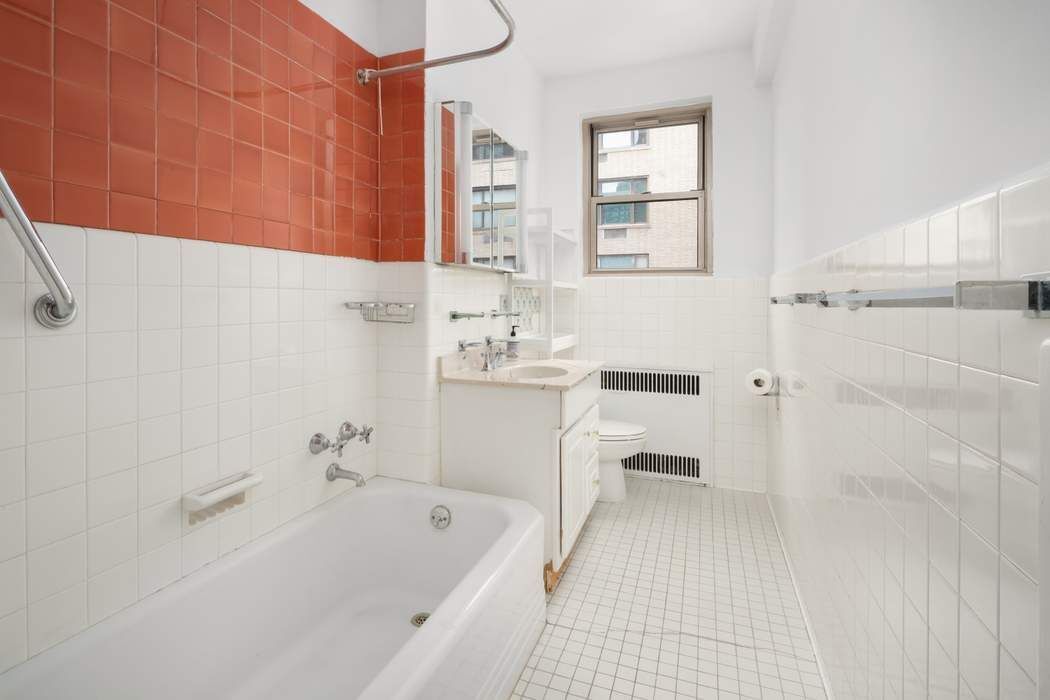 1150 Park Avenue 10D Carnegie Hill New York NY 10128