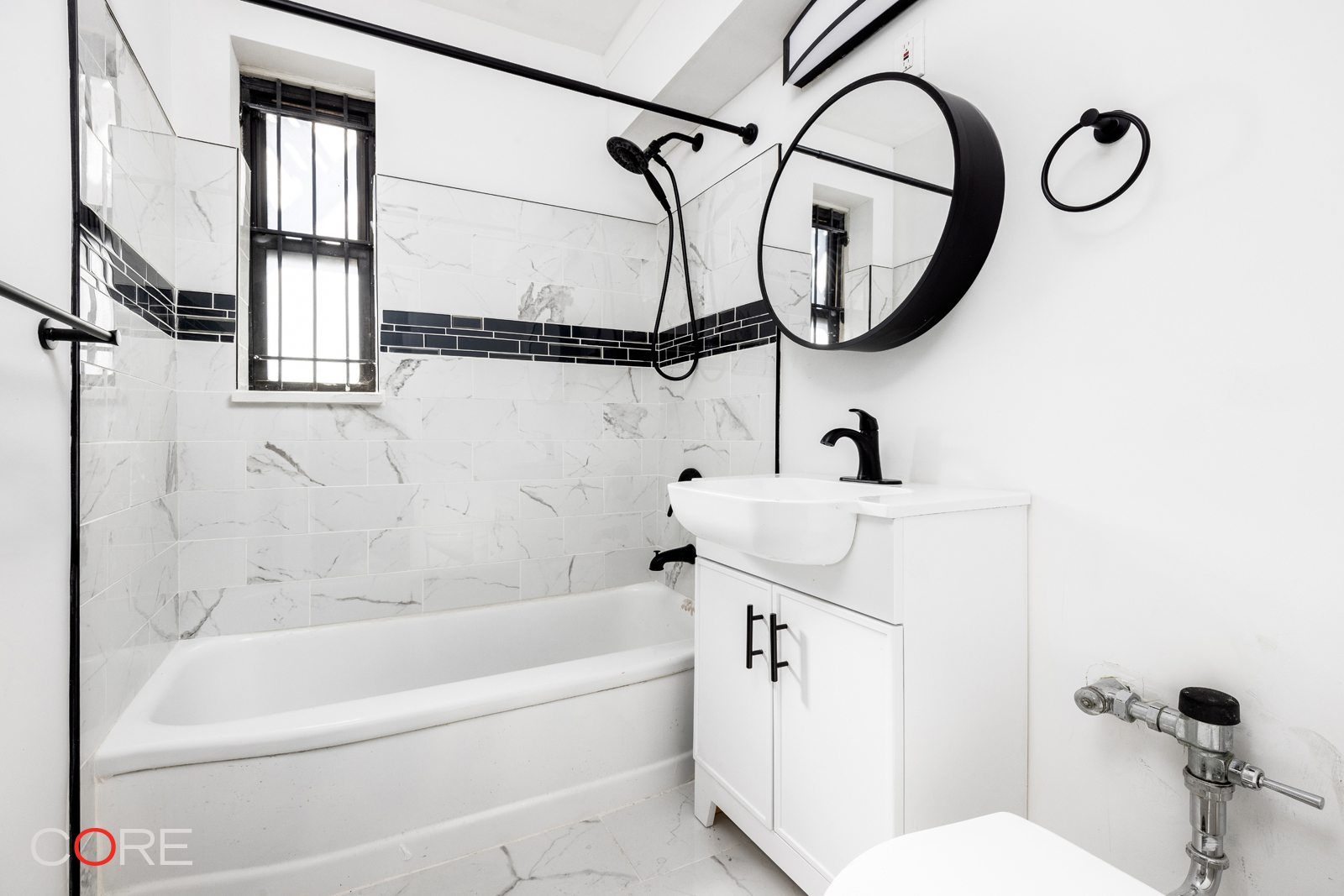 37-56 87th Street 5d Jackson Heights Queens NY 11372