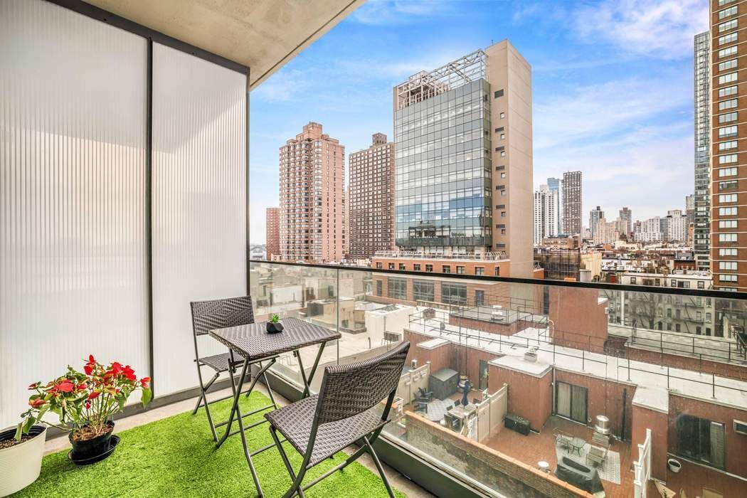 302 East 96th Street 1002 Upper East Side New York NY 10128