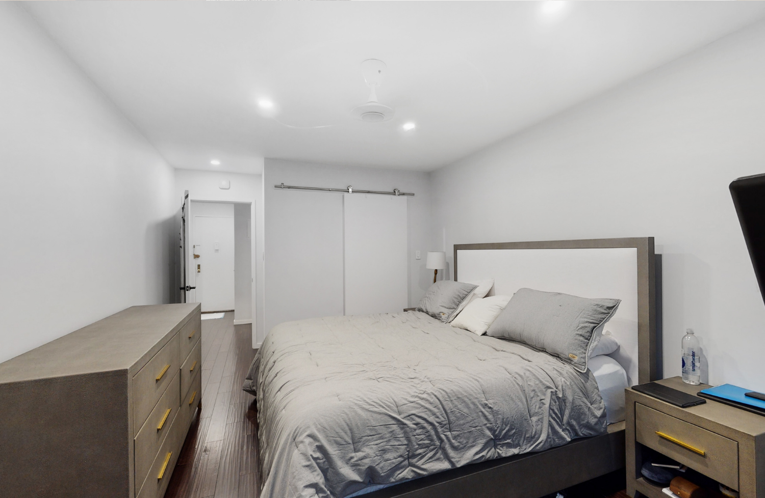 165 Christopher Street 2X W. Greenwich Village New York NY 10014