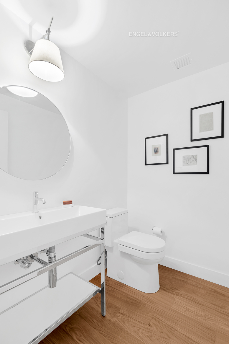 106 Central Park South 16A Central Park South New York NY 10019