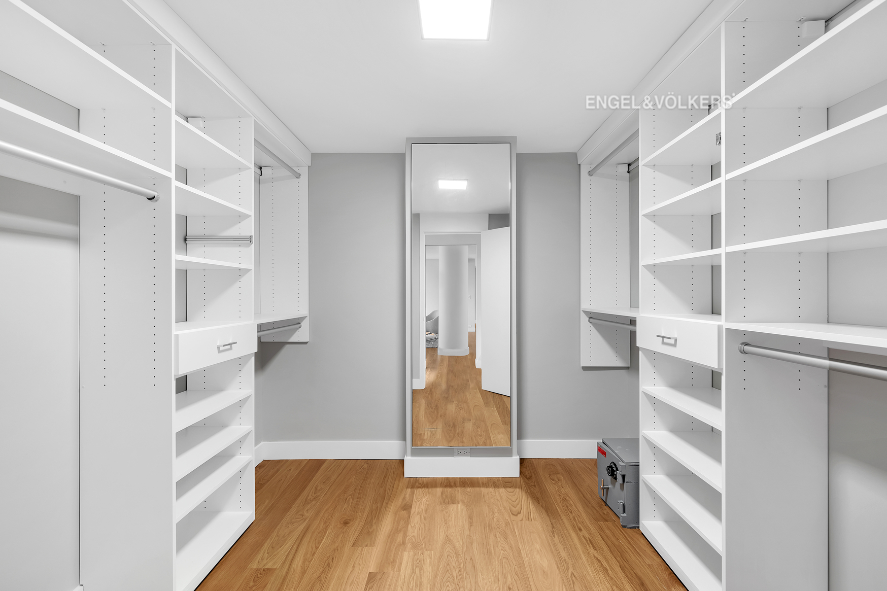 106 Central Park South 16A Central Park South New York NY 10019