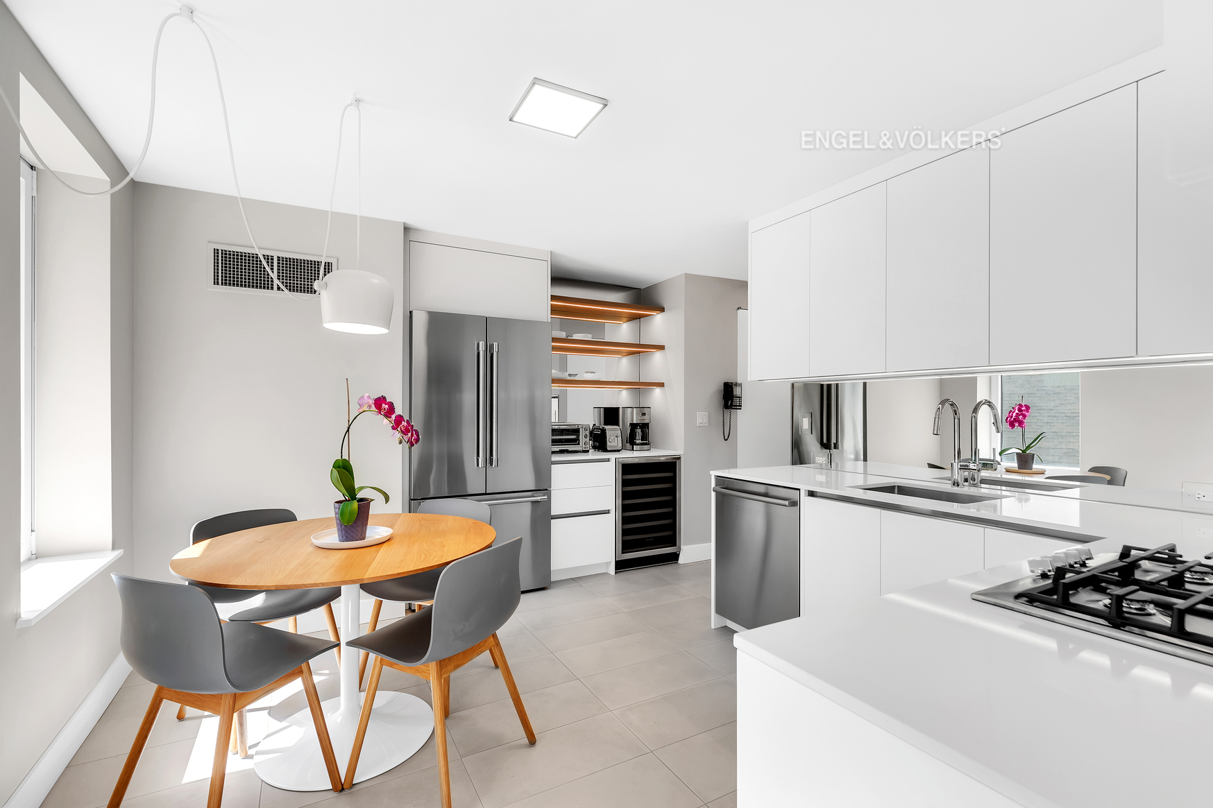 106 Central Park South 16A Central Park South New York NY 10019