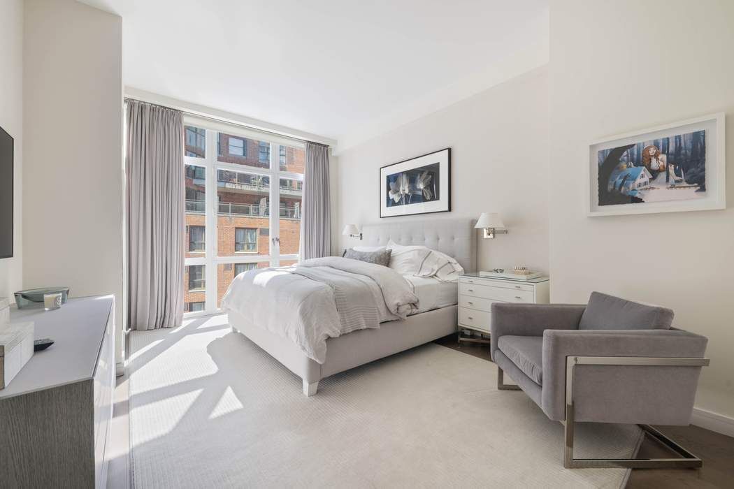 305 East 51st Street 11A Turtle Bay New York NY 10022