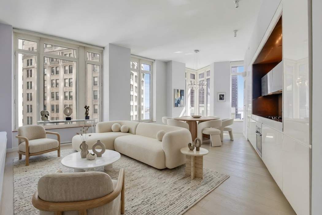 15 William Street 17E Financial District New York NY 10005