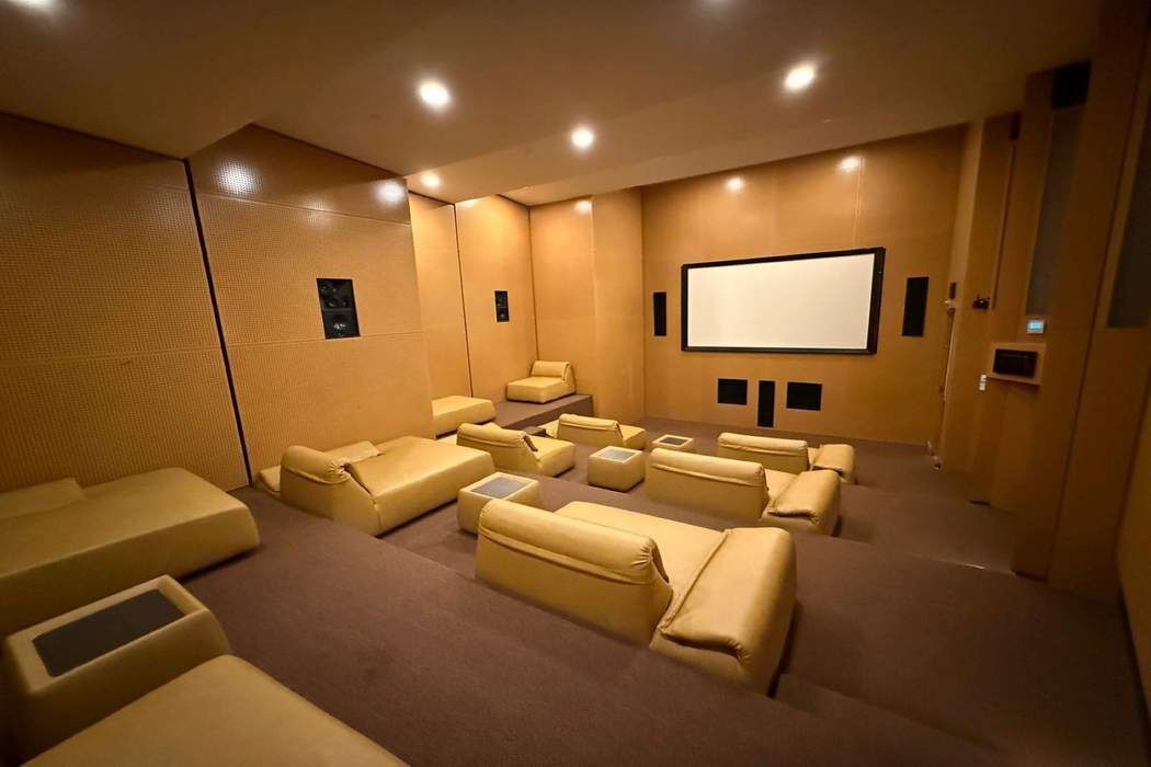 15 William Street 17E Financial District New York NY 10005