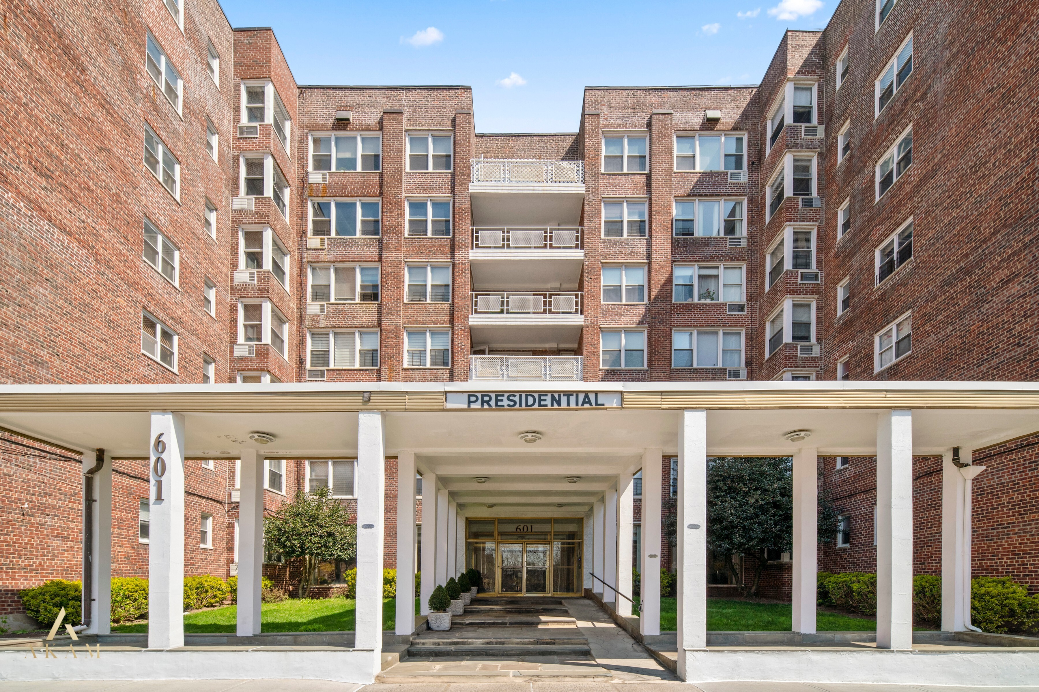 601 Kappock Street 6M Riverdale Bronx NY 10463