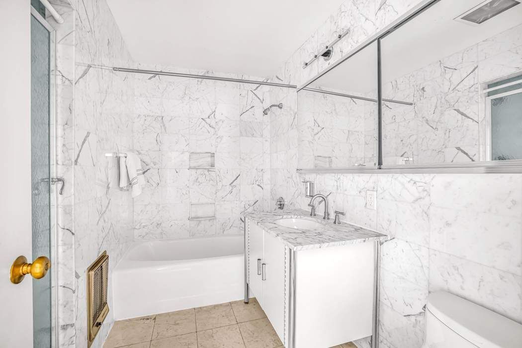 425 East 58th Street 42G Sutton Place New York NY 10022