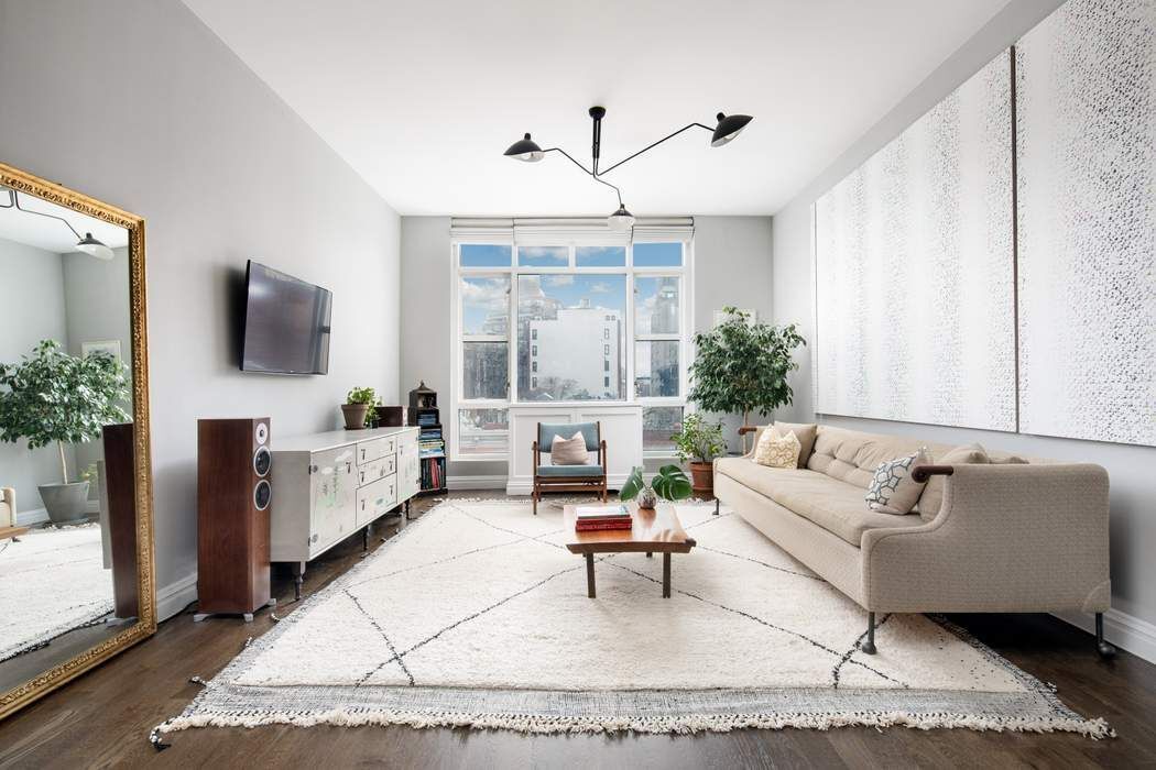 88 Washington Place 5C Greenwich Village New York NY 10011