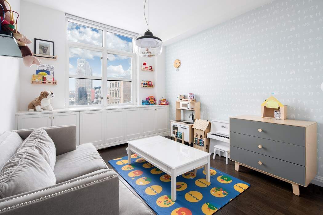 88 Washington Place 5C Greenwich Village New York NY 10011