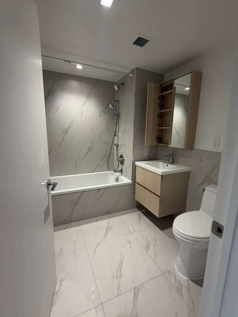 567 Ocean Avenue A403 Flatbush Brooklyn NY 11226