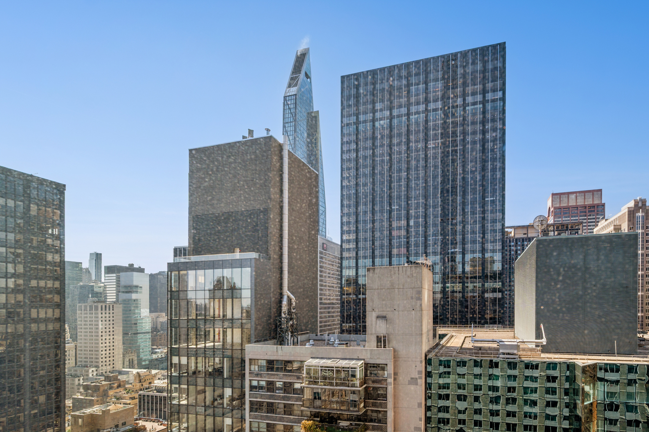 111 West 56th Street 35G Midtown West New York NY 10019