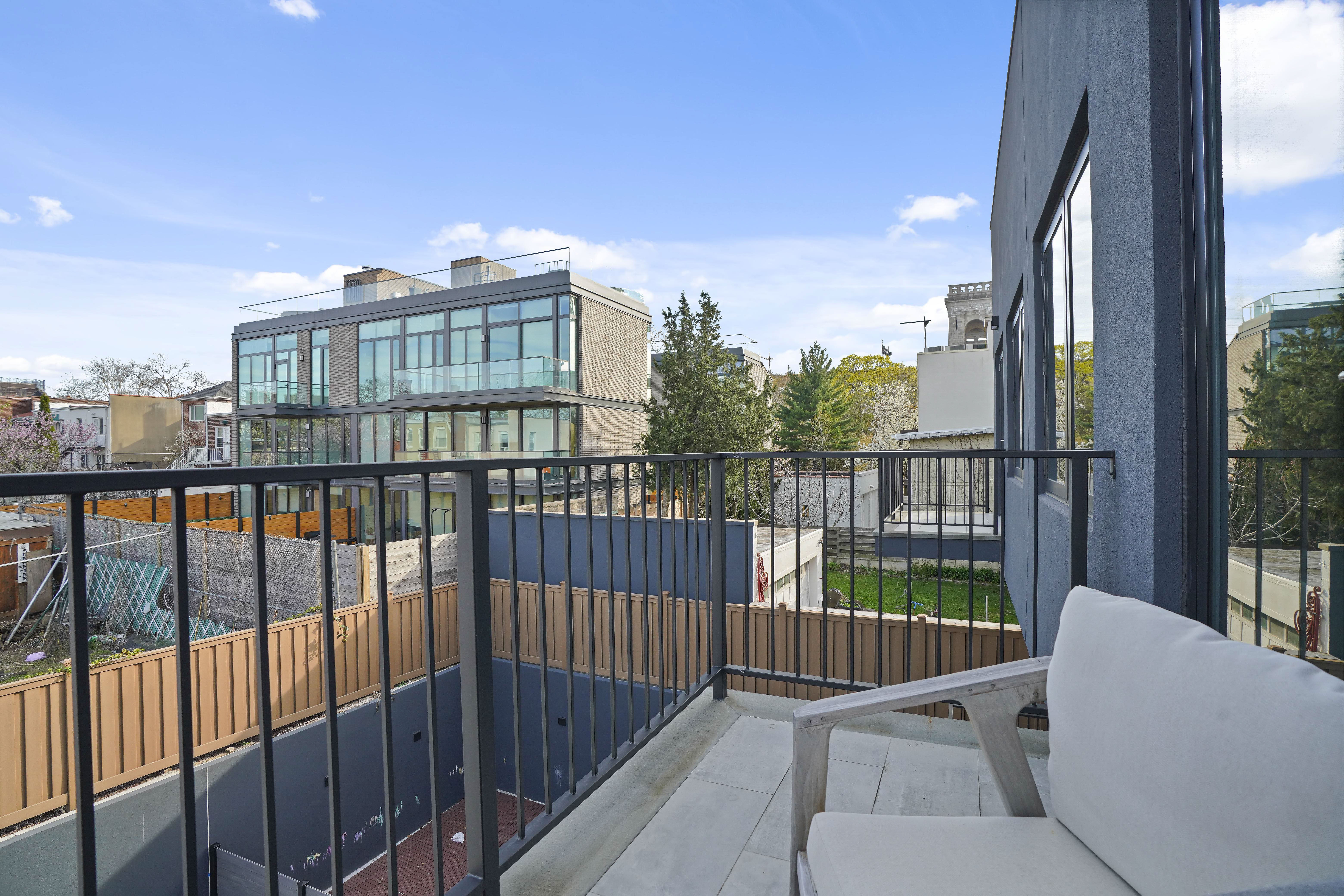 21-31 Shore Boulevard 3B Astoria Queens NY 11105