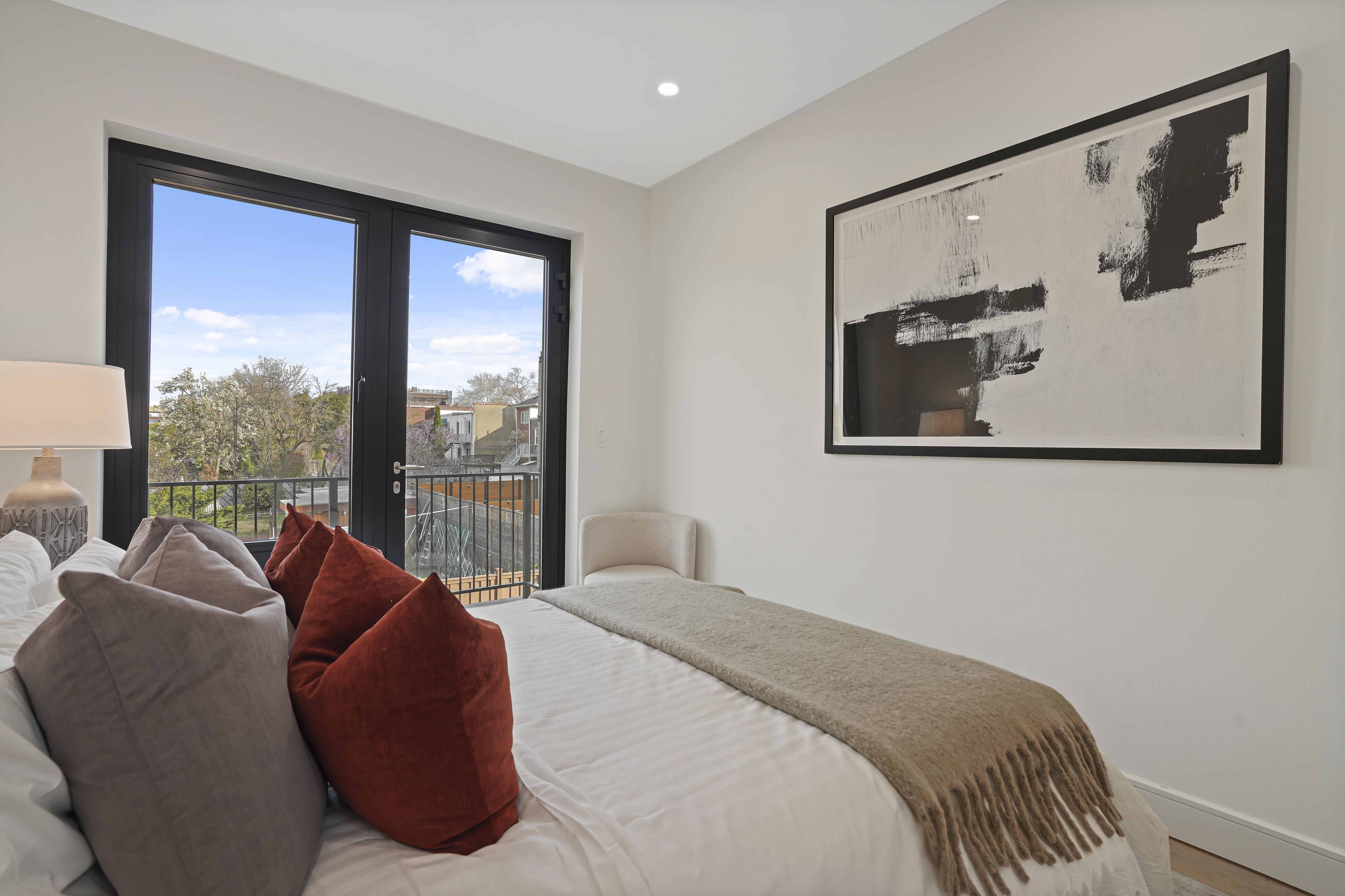 21-31 Shore Boulevard 3B Astoria Queens NY 11105