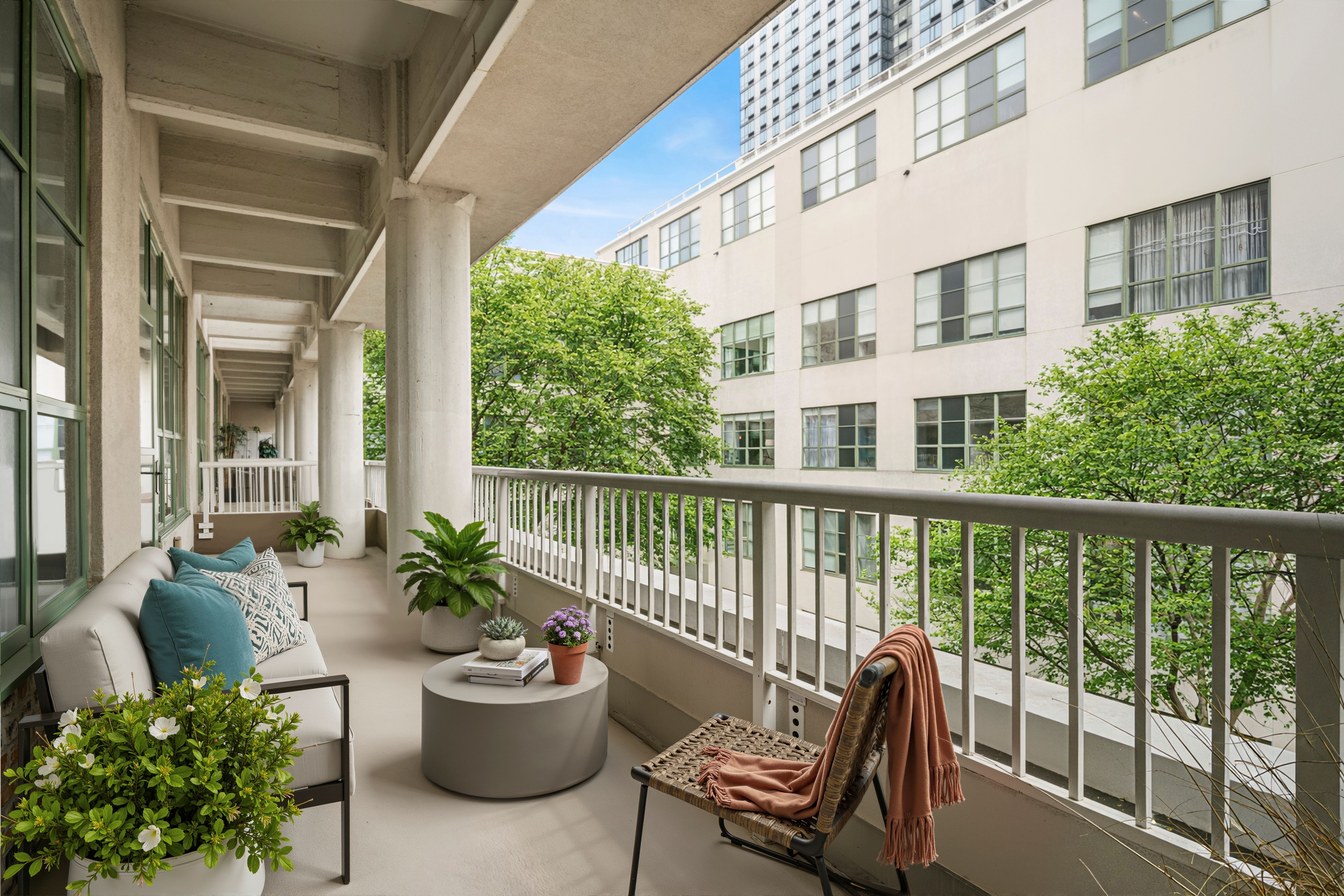 184 Kent Avenue B506 Williamsburg Brooklyn NY 11249