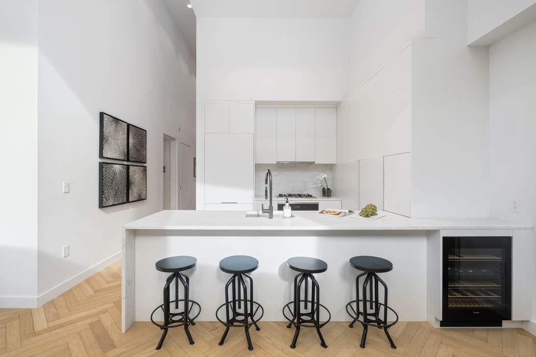 378 Broome Street 2 Little Italy New York NY 10013