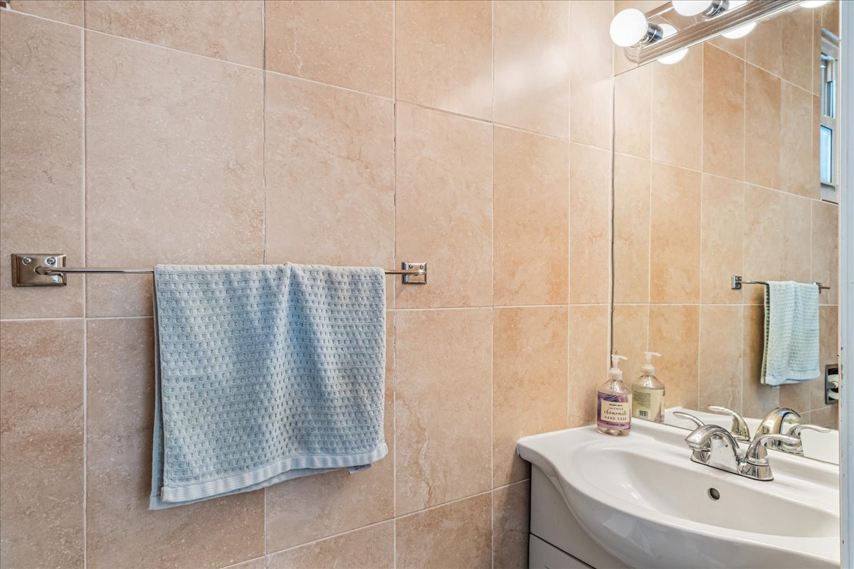 68-42 Loubet Street Forest Hills Queens NY 11375