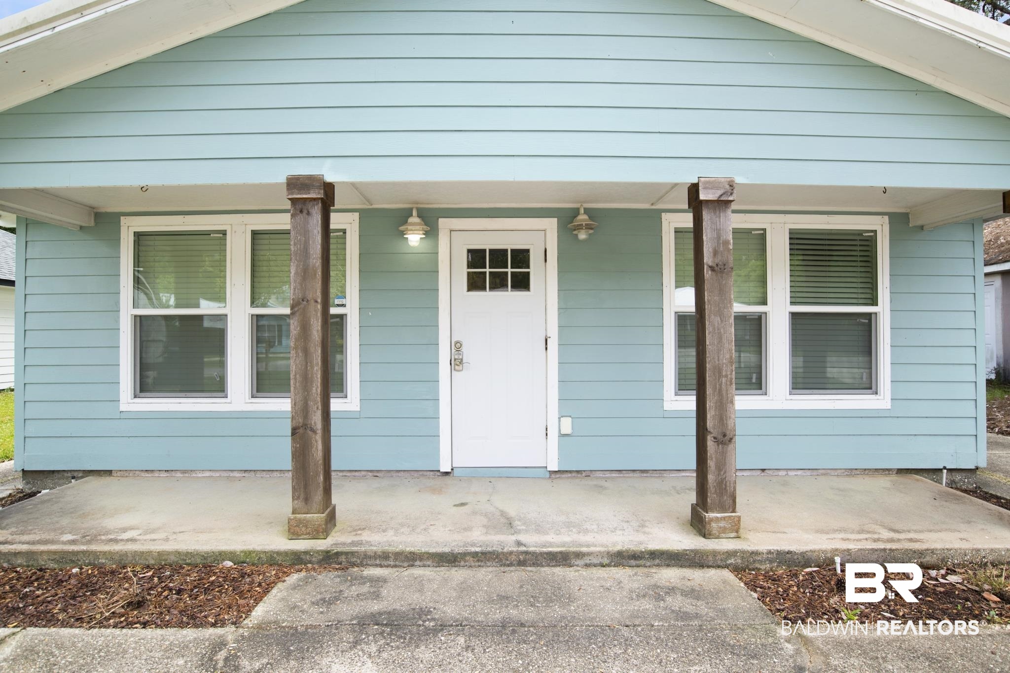 394378 | Photo 2