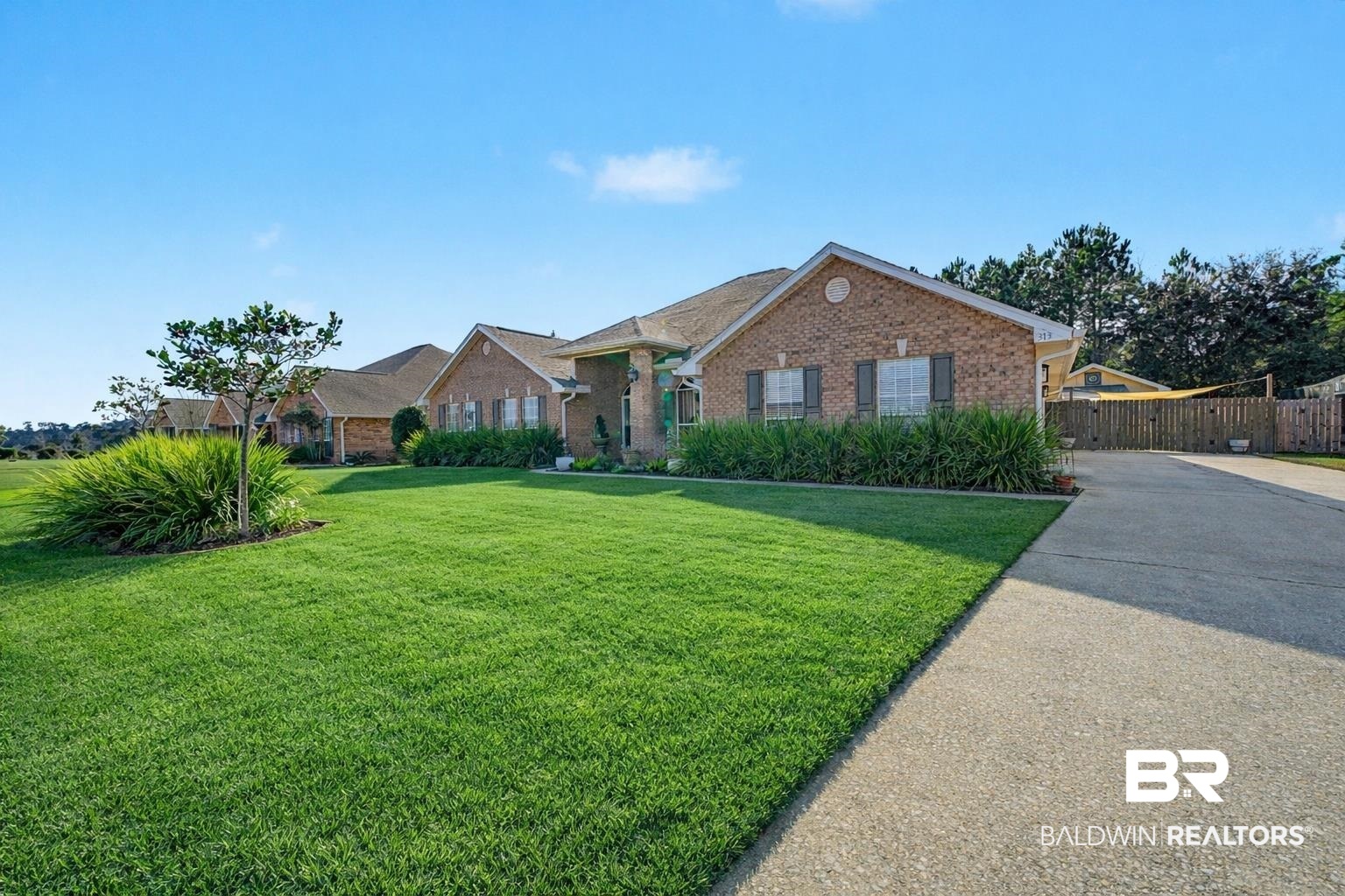 Large Homes for Sale in Foley
