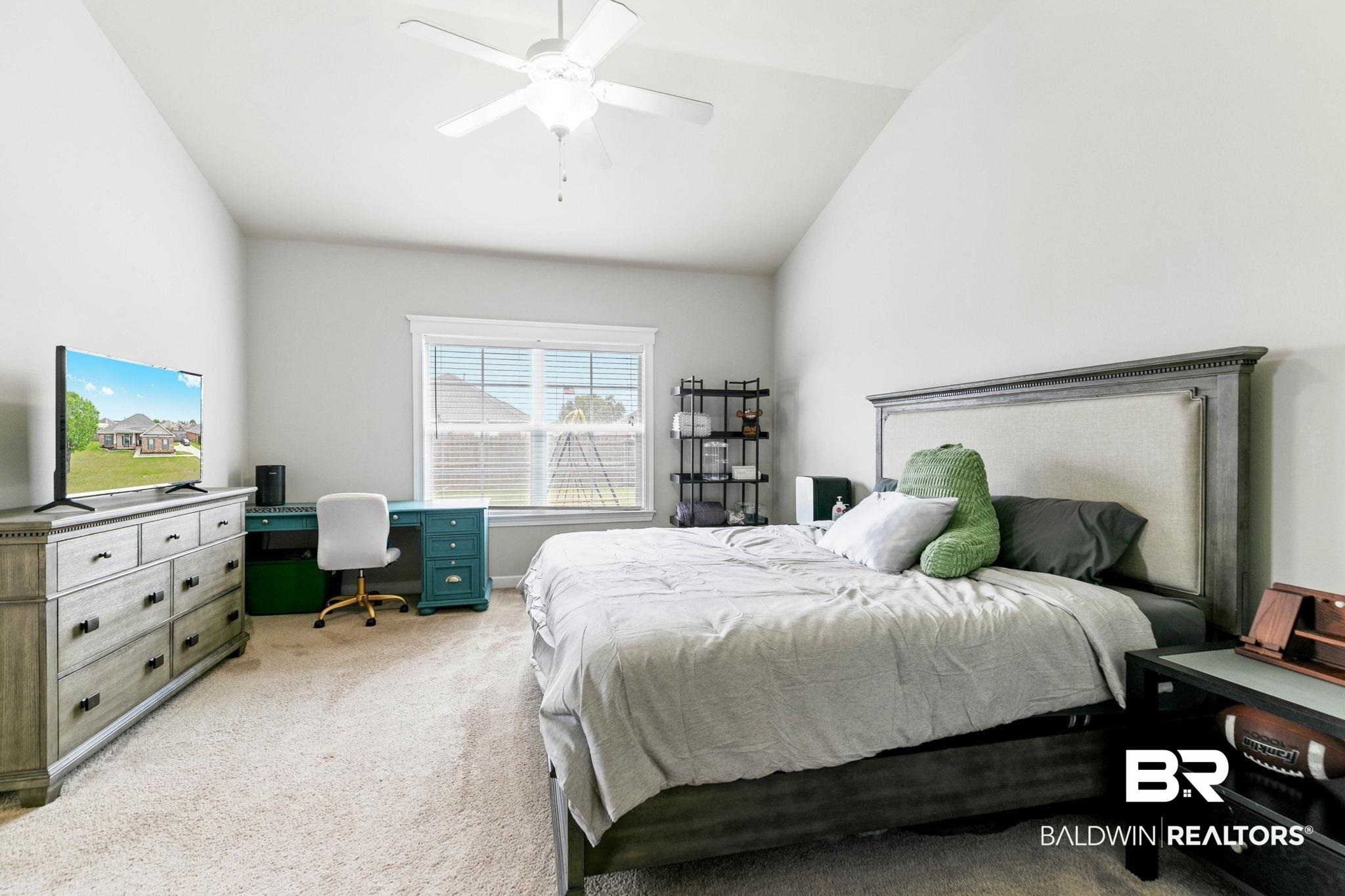 394731 | Photo 16