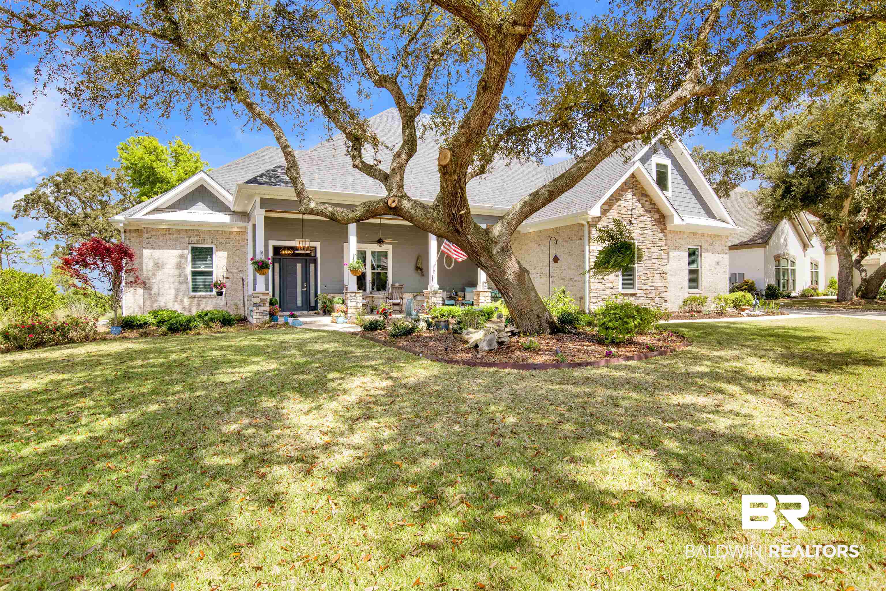 34 Bayside Court — photo 2
