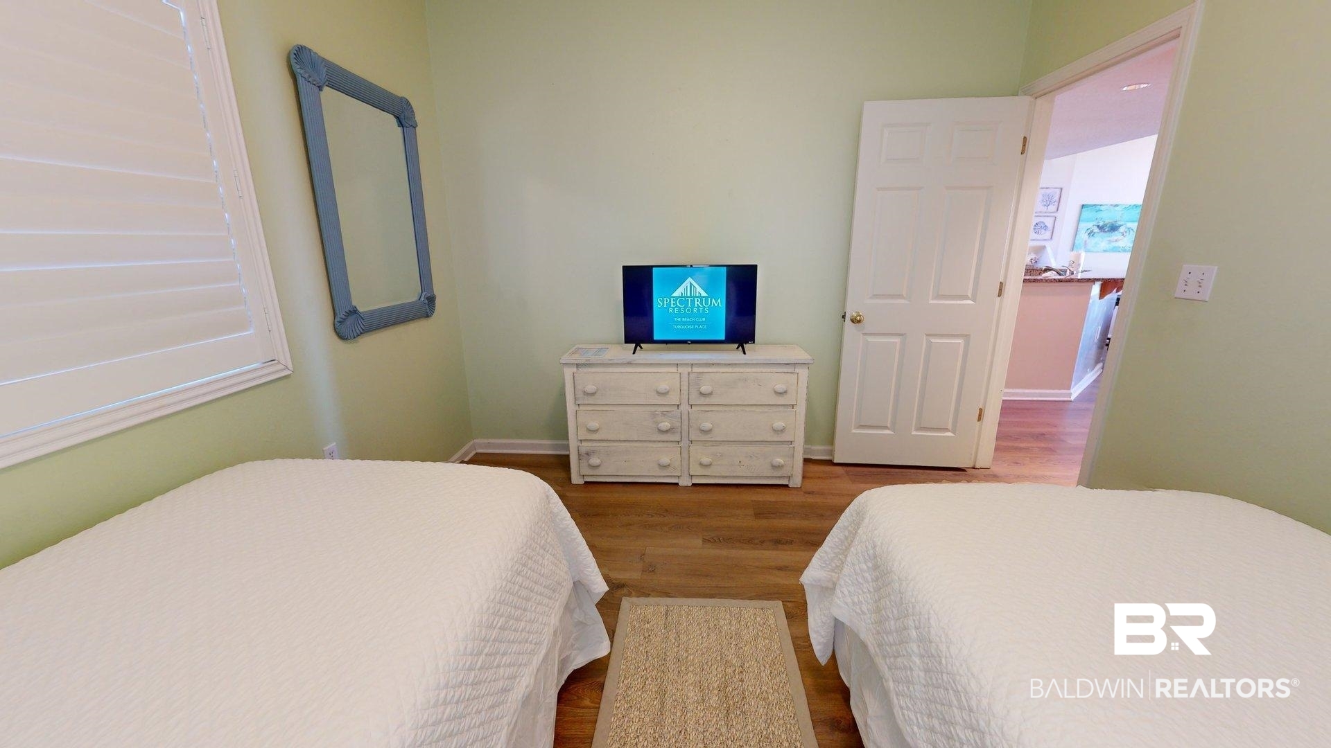 394773 | Photo 24