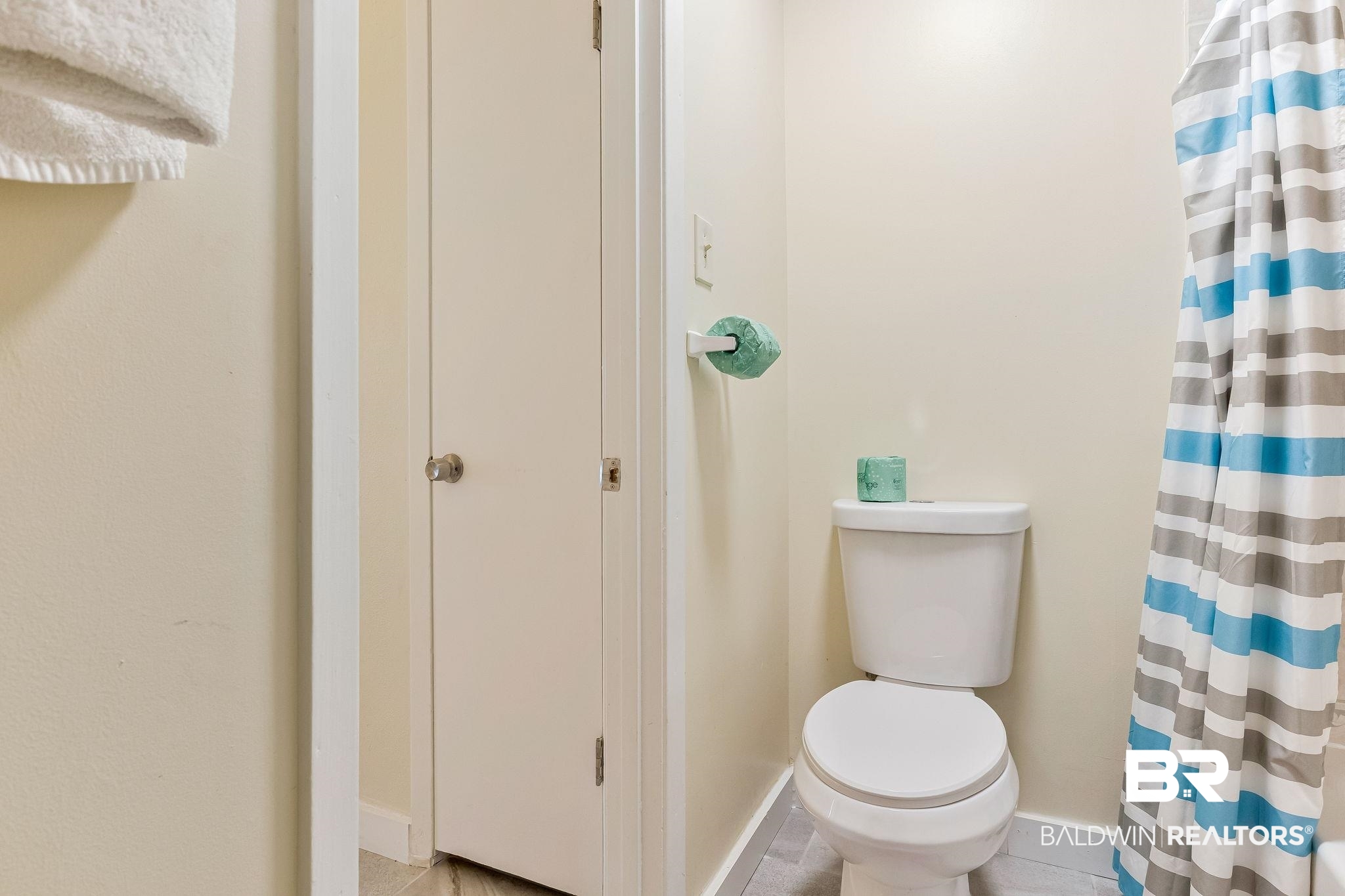 394721 | Photo 27