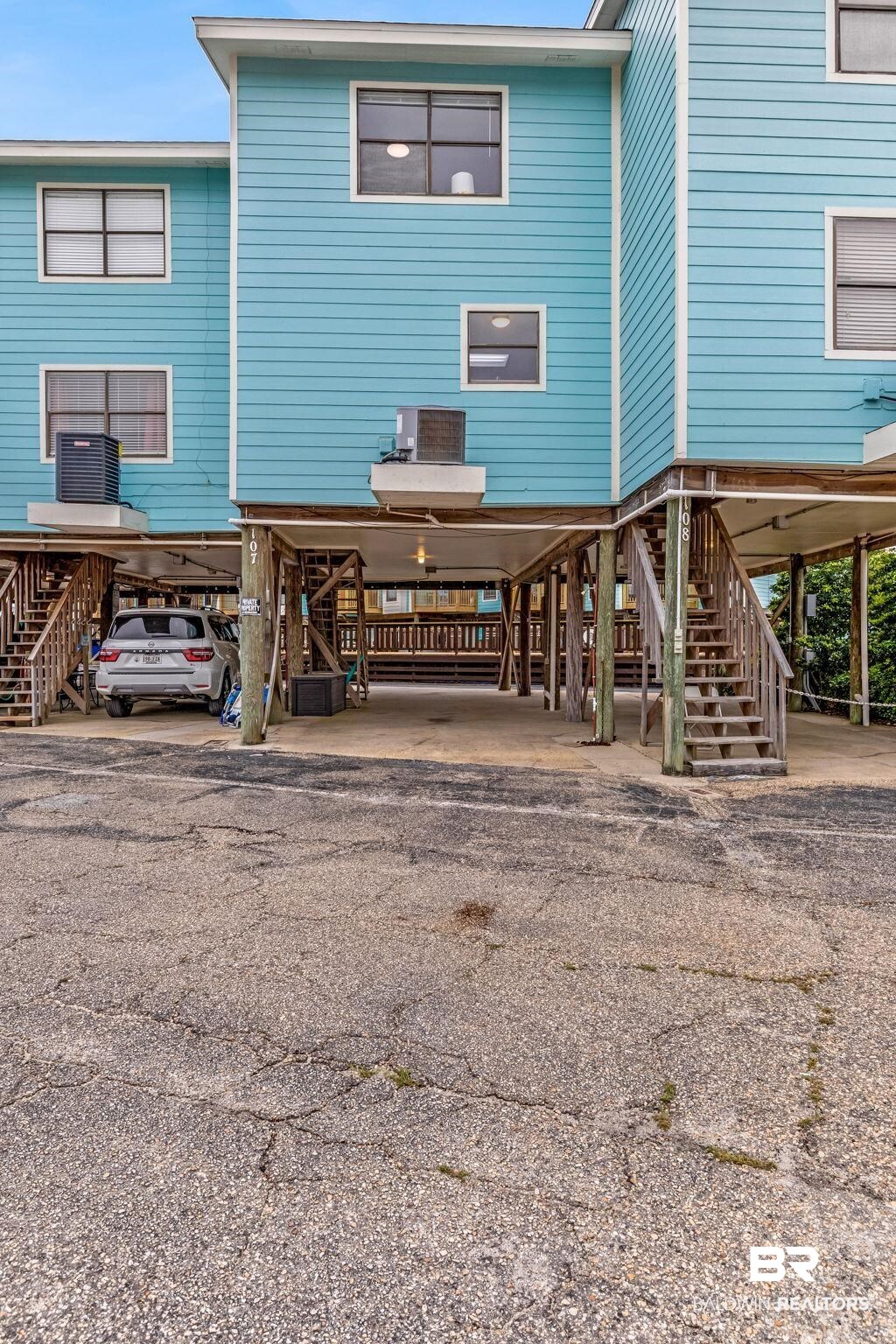 394721 | Photo 56